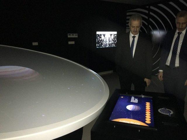 Kozmonot Muhammed Faris, Uzay Ve Teknoloji Merkezi&rsquo;ni Gezdi 1