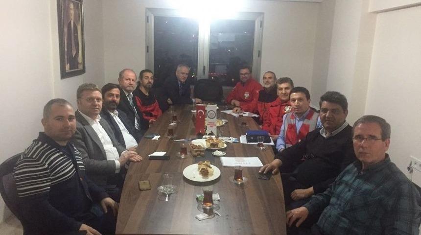 Rumelili İş Adamları&rsquo;ndan Akut&rsquo;a Destek