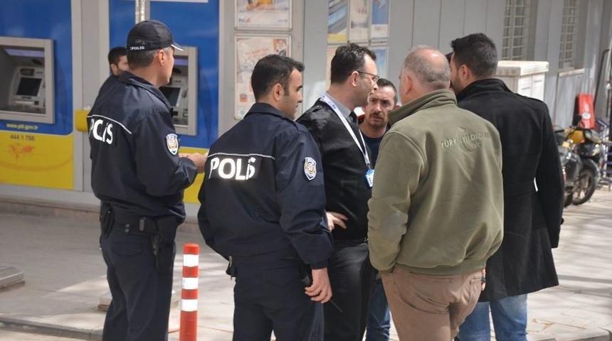 K&ouml;y İmamı 16 Bin Lirasını Telefon Dolandırıcılarına Kaptırdı