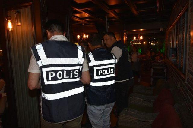 Antalya’da ‘umuma Açık Yer Denetimi’nde 10 Bin 407 Kişi Sorgulandı