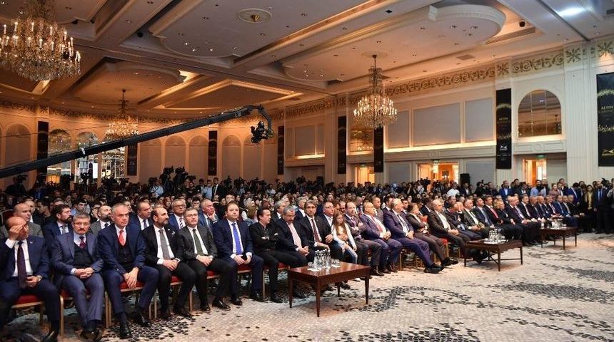 Maltepe Belediyesinin &ldquo;girişimcilik Mutfağı&rdquo; Altın Karınca &Ouml;d&uuml;l&uuml;