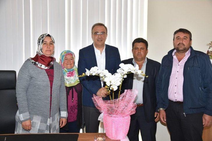 Alaşehirliler Hem Belediyeden Hem Başkandan Memnun G5