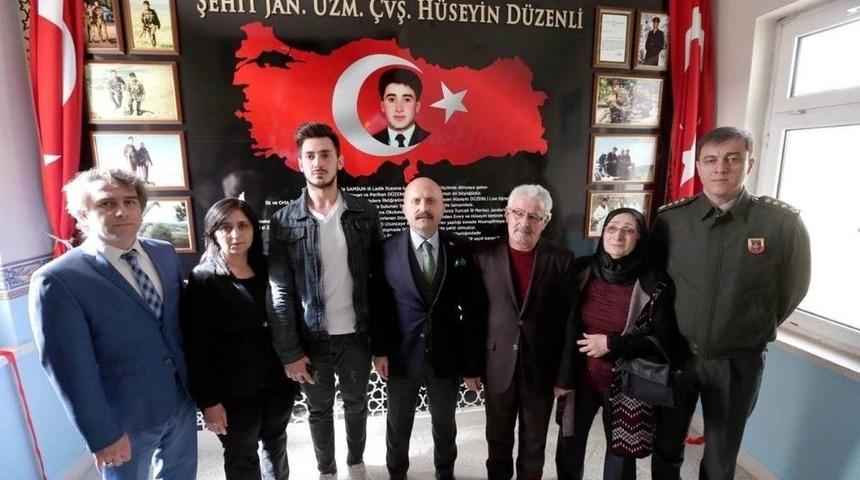 Şehitlerin Adını Taşıyan Okullara Şehit K&ouml;şesi