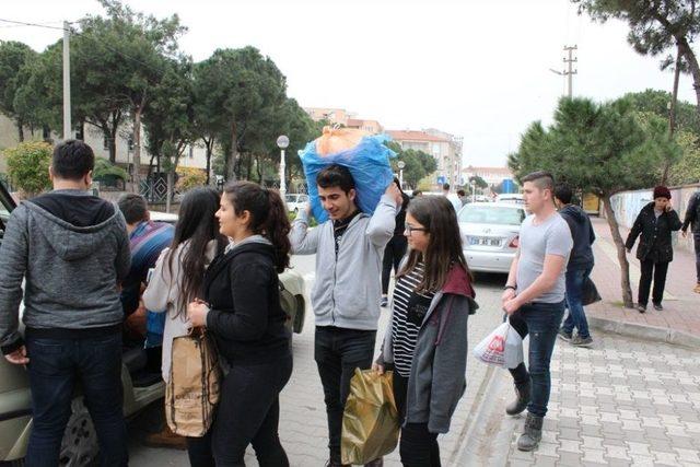 Burhaniye’de Liseliler Afrin İçin Seferber Odu