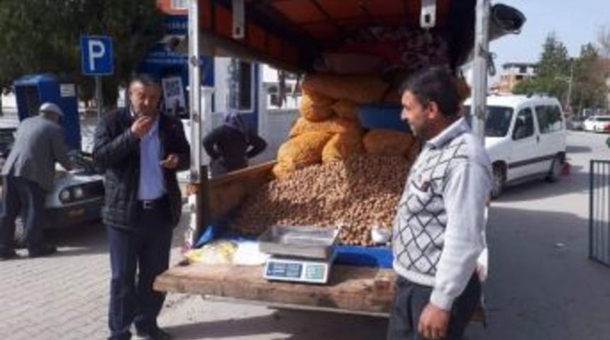 Yerli Cevizin Kilosu 15 Tl