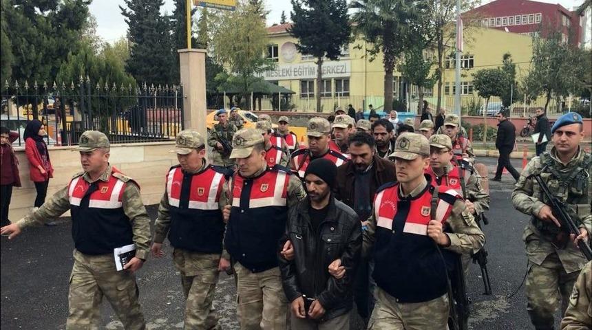 Şanlıurfa’da Pkk/pyd Ve Deaş Üyesi 12 Kişi Tutuklandı