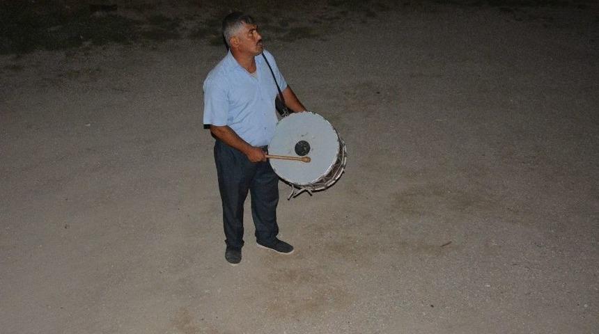 Ramazan Davulcuları İş Başında