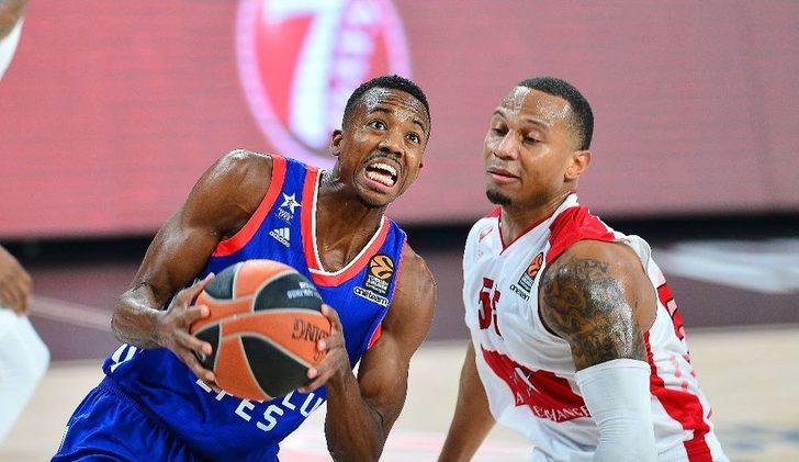 Thy Euroleague: Anadolu Efes: 73 - Ea7 Olimpia Milano: 68 G4