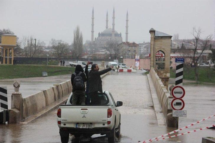 Bulgaristan Kapakları Açtı, Kabus Geri Döndü G2