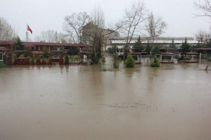 Bulgaristan Kapakları Açtı, Kabus Geri Döndü G3