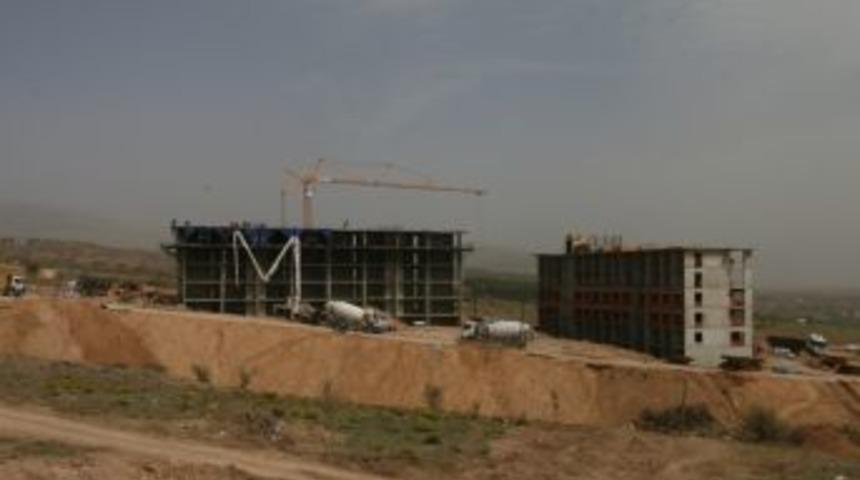 &Ccedil;ivril&rsquo;de 330 Toki Konutunun Yapımı Devam Ediyor