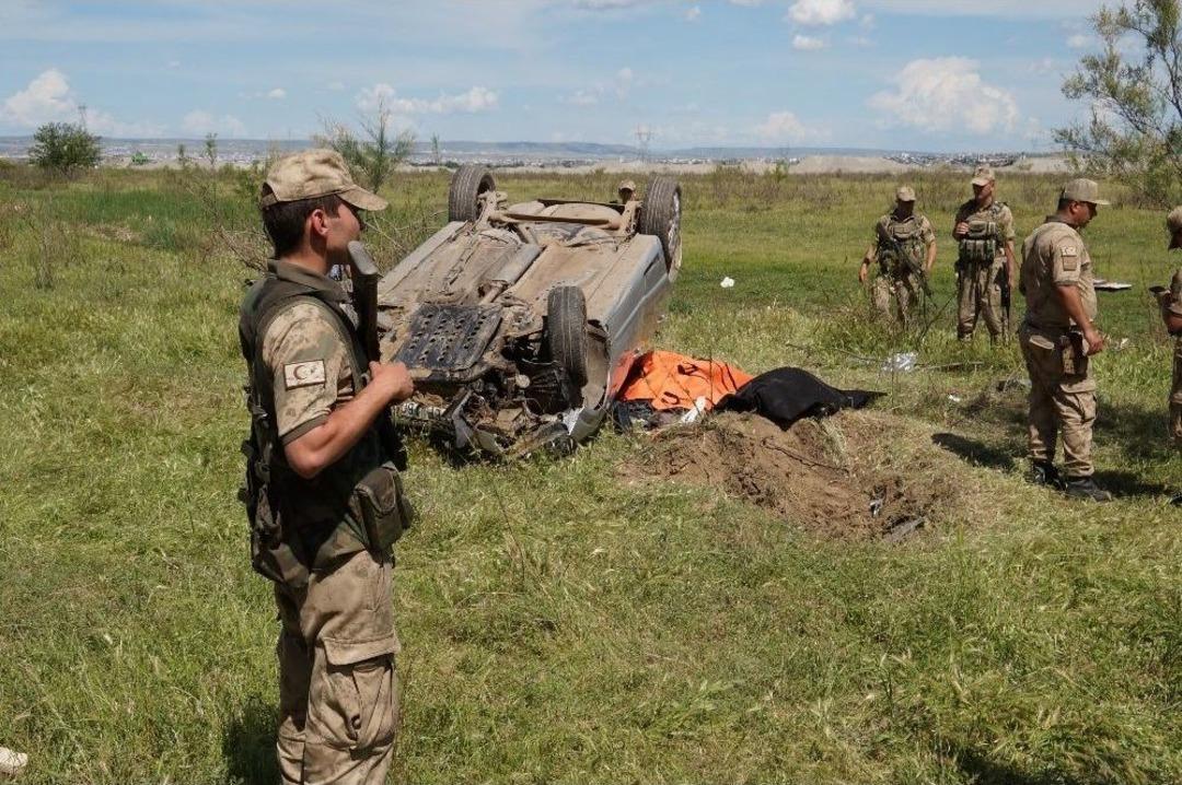 Taziye D&ouml;n&uuml;ş&uuml; Feci Kaza: 2 &Ouml;l&uuml;, 3 Yaralı