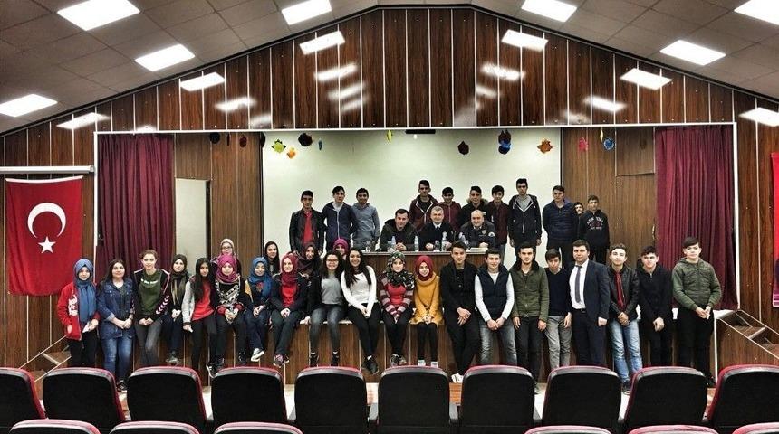 Öğrencilere Polislik Mesleği Tanıtıldı