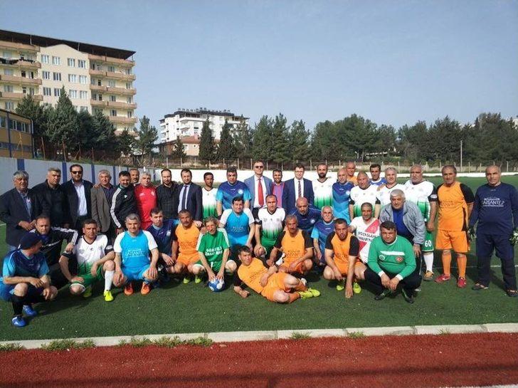 Muhtarlar Dostluk Maçında Karşılaştı G3