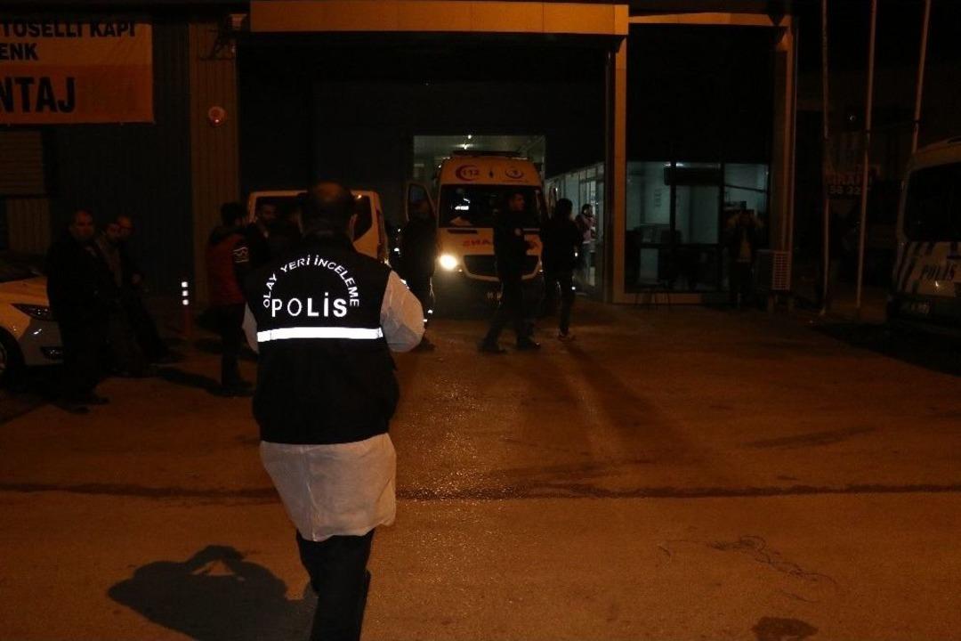 Bor&ccedil;larını &Ouml;deyemediği İ&ccedil;in Canına Kıydı