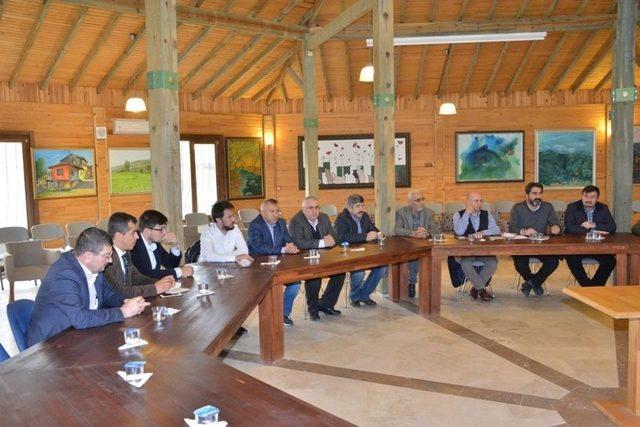 Gediz Belediyesi’nden Spor Kulüplerine Destek