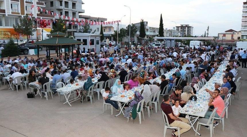 Halfeti&rsquo;de Kardeşlik Sofrası