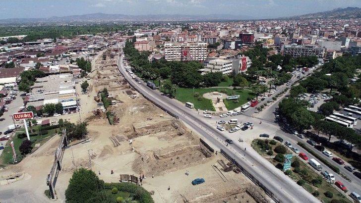 Salihli’nin Köprülü Kavşağı Hızla Yükseliyor G1