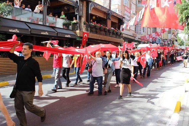 7’den 70’e Herkes Avcılar’da 19 Mayıs’ı Kutladı