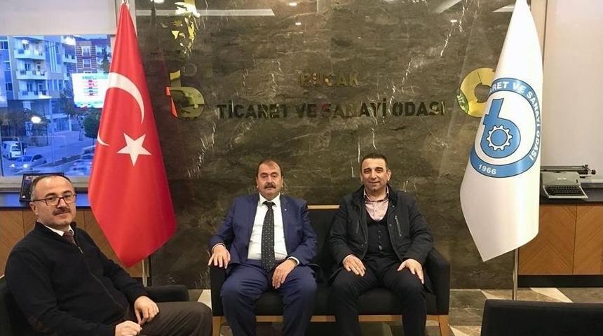Hacıbektaşoğlu, Kaymakam Olarak G&ouml;rev Yaptığı İl&ccedil;ede
