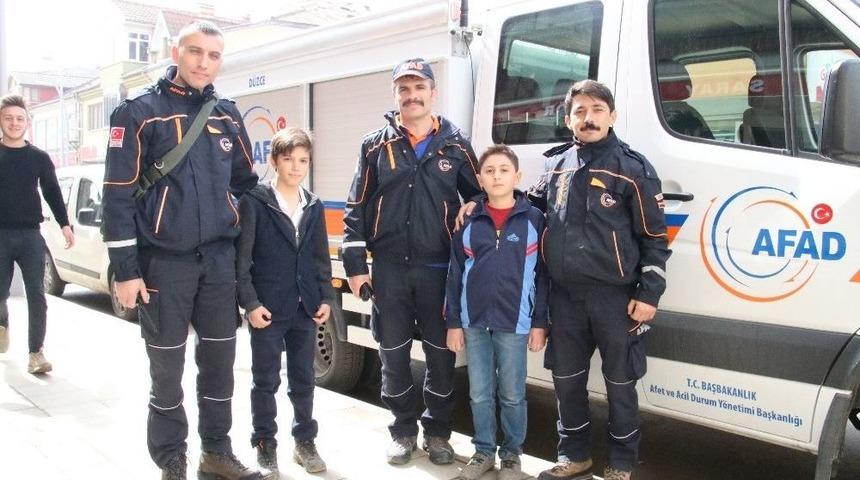 3 Ayrı Depremin Meydana Geldiği Gölyaka’da Okullar Tatil Edildi