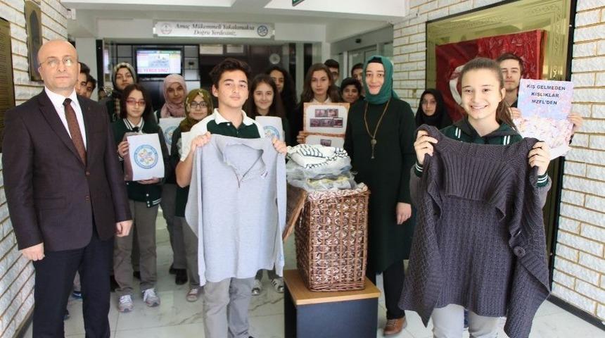 Liseliler İhtiya&ccedil; Sahipleri İ&ccedil;in Kışlık Kıyafet Topladı