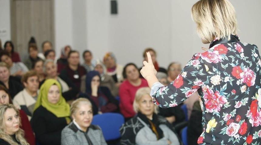 Kadınlar &ldquo;sağlıklı İletişim&rdquo; Seminerinde Buluştu