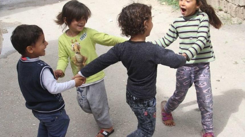 Aileler &Ccedil;ocuklarının Kaybolduğunu Polis Arayınca &Ouml;ğrenmiş