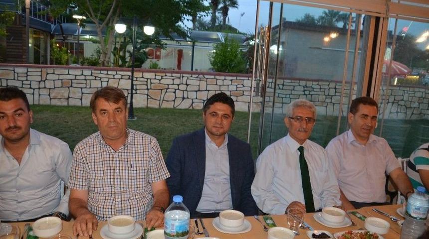 Gemi S&ouml;k&uuml;m Yan Sanayicileri Derneği &Uuml;yeleri İftarda Buluştu