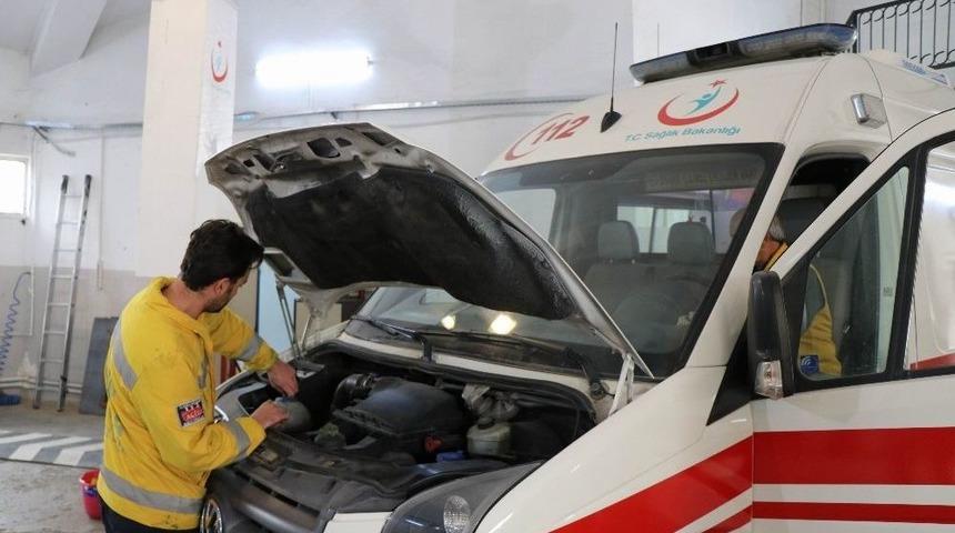 Sağlık M&uuml;d&uuml;rl&uuml;ğ&uuml; Kendi Ambulans Tamirhanesini Kurdu