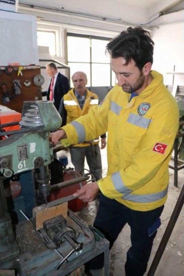 Sağlık Müdürlüğü Kendi Ambulans Tamirhanesini Kurdu