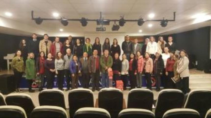 &Ouml;ğretmenlere Atık Pil Semineri