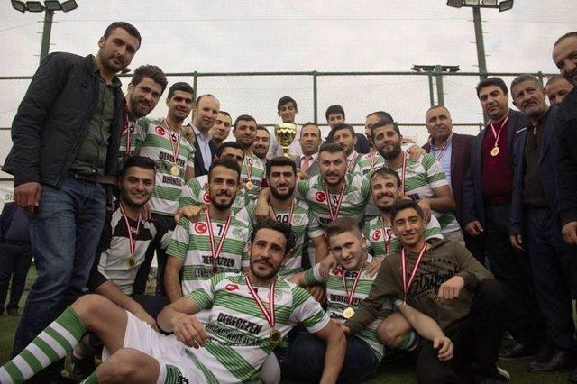Arapgir Sipahider Futbol Turnuvası Sona Erdi