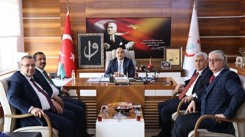Sağlık-sen Genel Başkanı Memiş: &ldquo;samsun Bir Sağlık Şehri&rdquo;