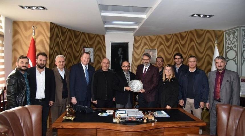 Kocaeli Askf Başkanı Aydın&rsquo;dan Başkan &Uuml;z&uuml;lmez&rsquo;e Ziyaret