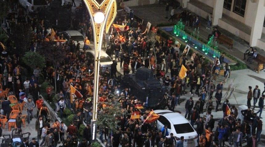 Hakkari&rsquo;de Galatasaray Coşkusu Sokaklara Taştı