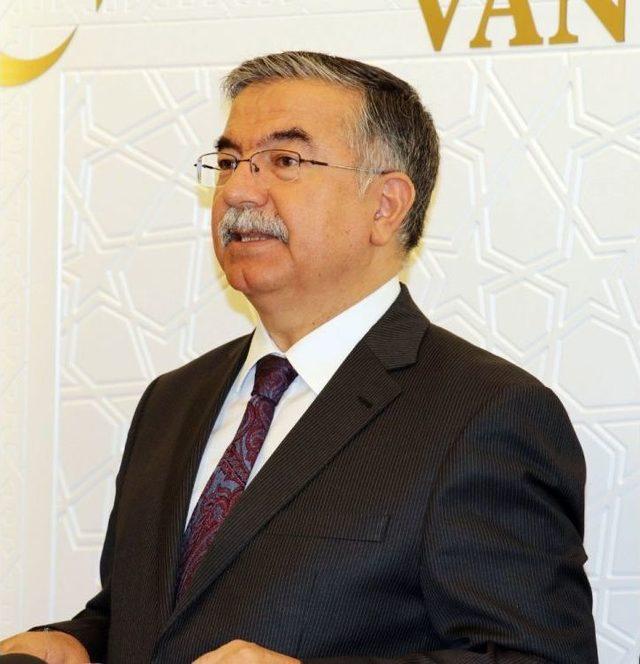 Bakan Yılmaz’dan Öğretmen Ataması Müjdesi