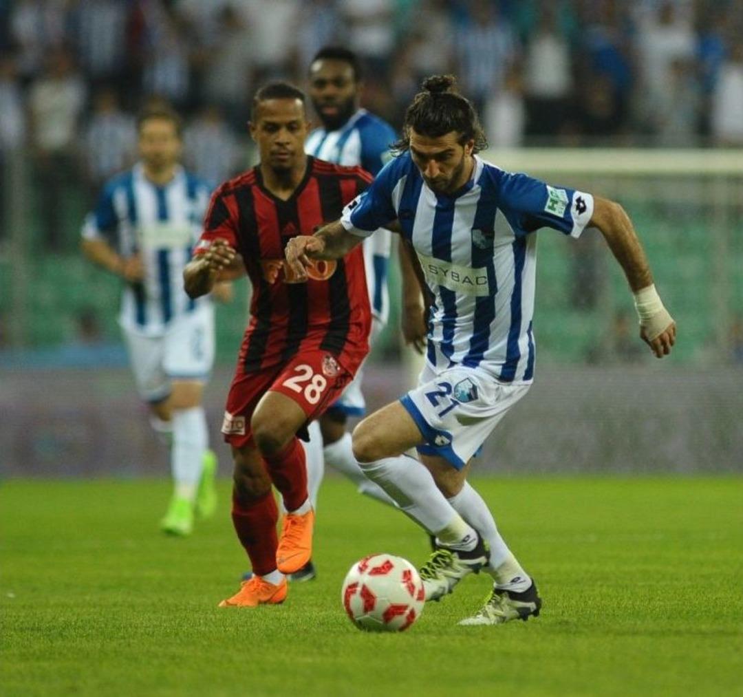 Spor Toto 1. Lig Play-off Finali: Gazişehir Gaziantep: - Bb Erzurumspor: (ilk Yarı Sonucu)