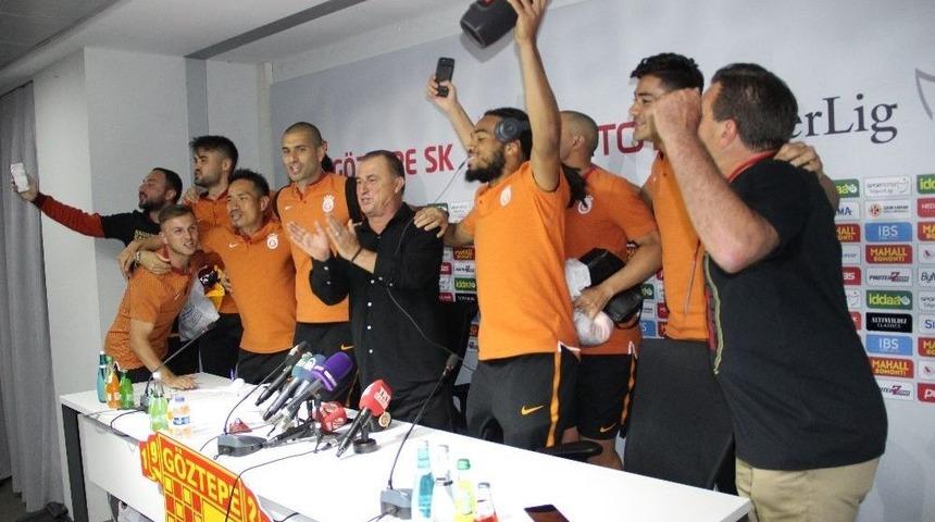 Fatih Terim: &ldquo;izmir&rsquo;de Şampiyon Olmak Benim İ&ccedil;in Anlamlıydı&rdquo;