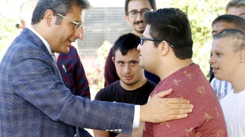 Belediye Başkanları &rsquo;d&uuml;nya Engelliler G&uuml;n&uuml;&rsquo;n&uuml; Kutladı