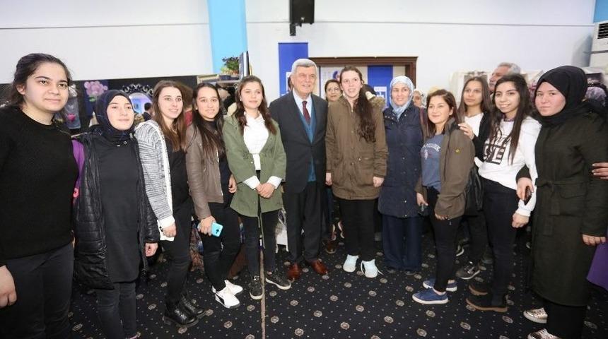 El Emeği G&ouml;z Nuru &Uuml;r&uuml;nler Derince&rsquo;de Sergilendi