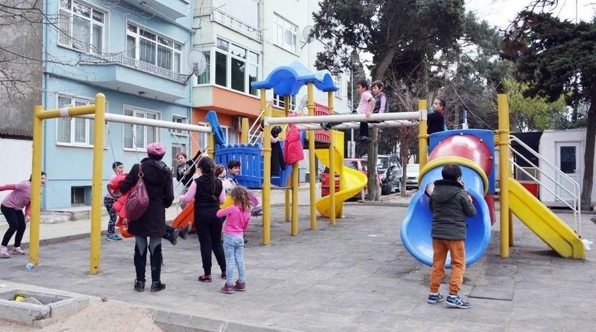 "&ccedil;ocuk Parklarına Kamera Konulsun" Kampanyasına Sinoplu Vatandaşlardan Destek
