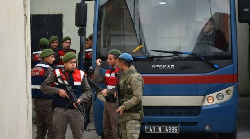 Vahşi Cinayetin Zanlıları Adliyeye Geniş G&uuml;venlik &Ouml;nlemleriyle Getirildi