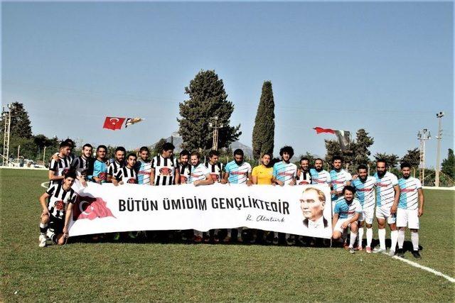 Gençlik Kupası Mesudiyespor’un Oldu