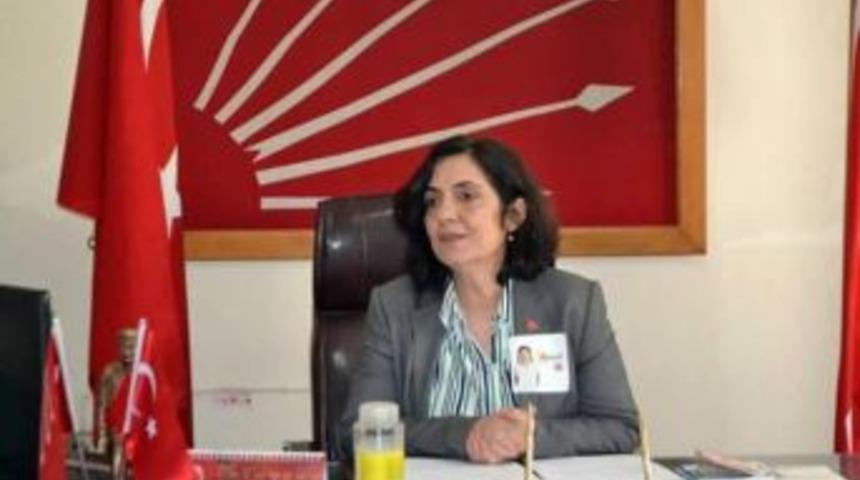 Kalp Krizi Ge&ccedil;iren Chp&rsquo;li Kadın Kolları Başkanı Kurtarılamadı