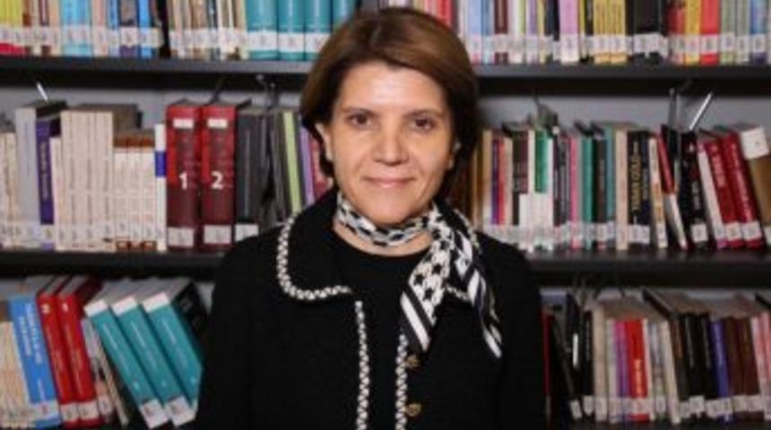 T&uuml;rk Profes&ouml;r&uuml;n Başarısı