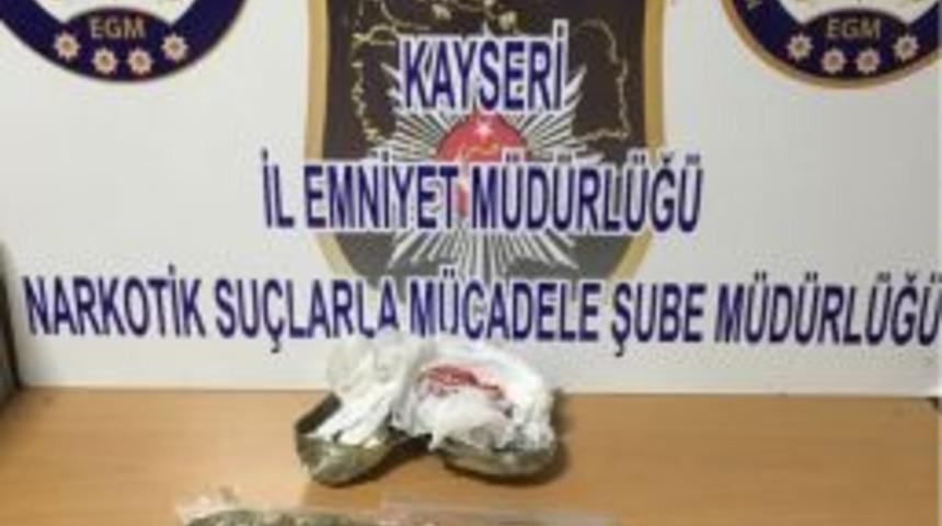 Uyuşturucu Operasyonu: 2 G&ouml;zaltı