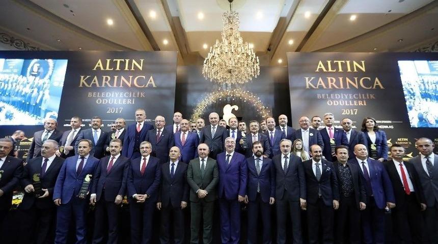 Darıca Belediyesi&rsquo;nin &ldquo;şehirler Ve K&uuml;lt&uuml;rler Kaynaşması&rdquo; Projesine B&uuml;y&uuml;k &Ouml;d&uuml;l