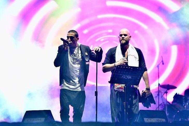 On Binlerce İzmirli Gündoğdu’ya Aktı G5