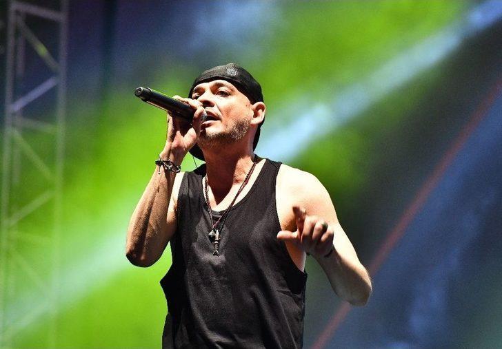 On Binlerce İzmirli Gündoğdu’ya Aktı G2